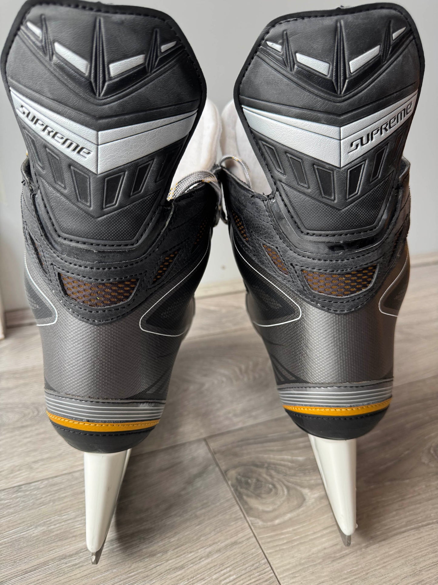 Supreme 150 - UK 9.5