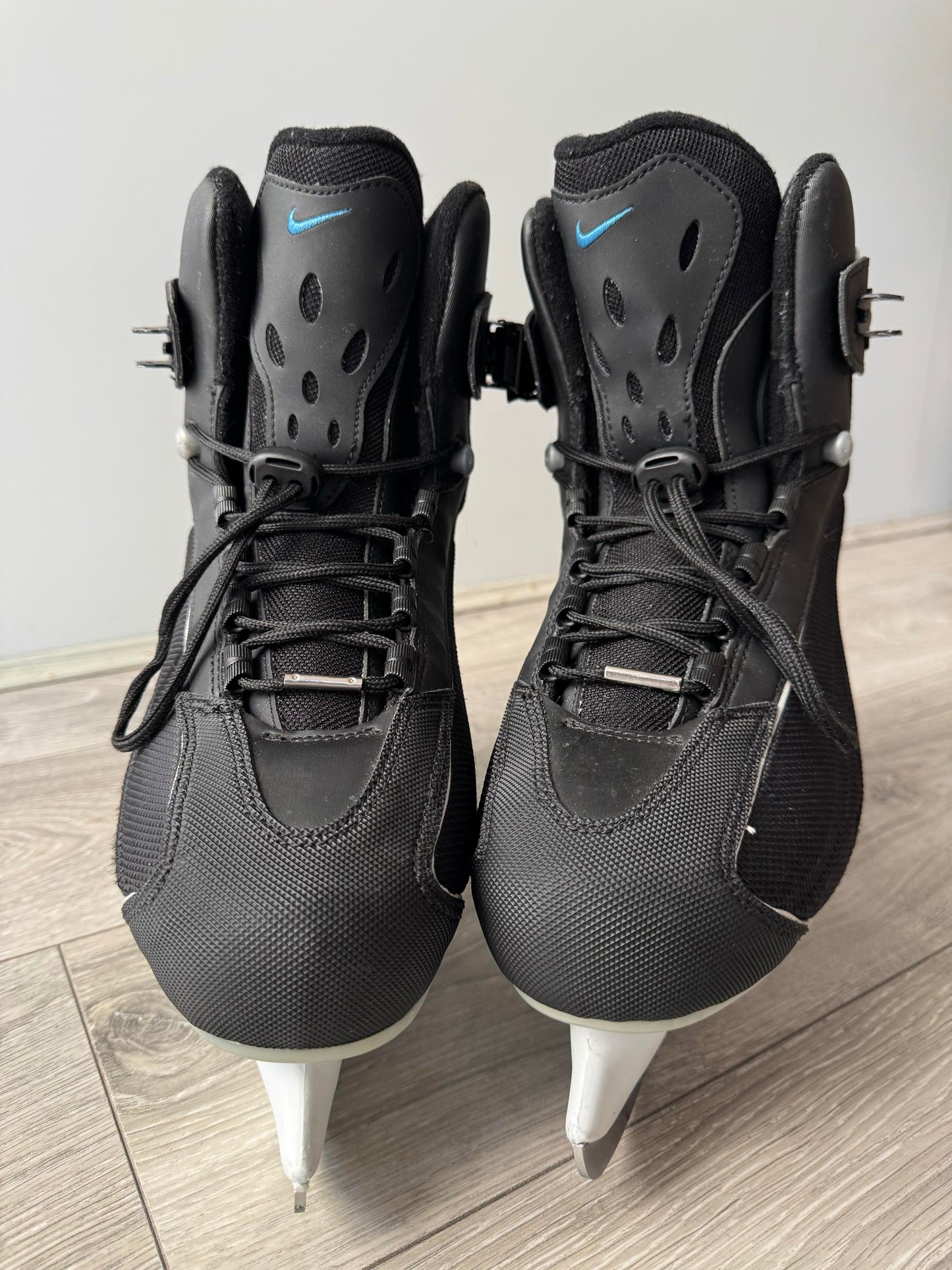 Nike NDorfin - UK 9