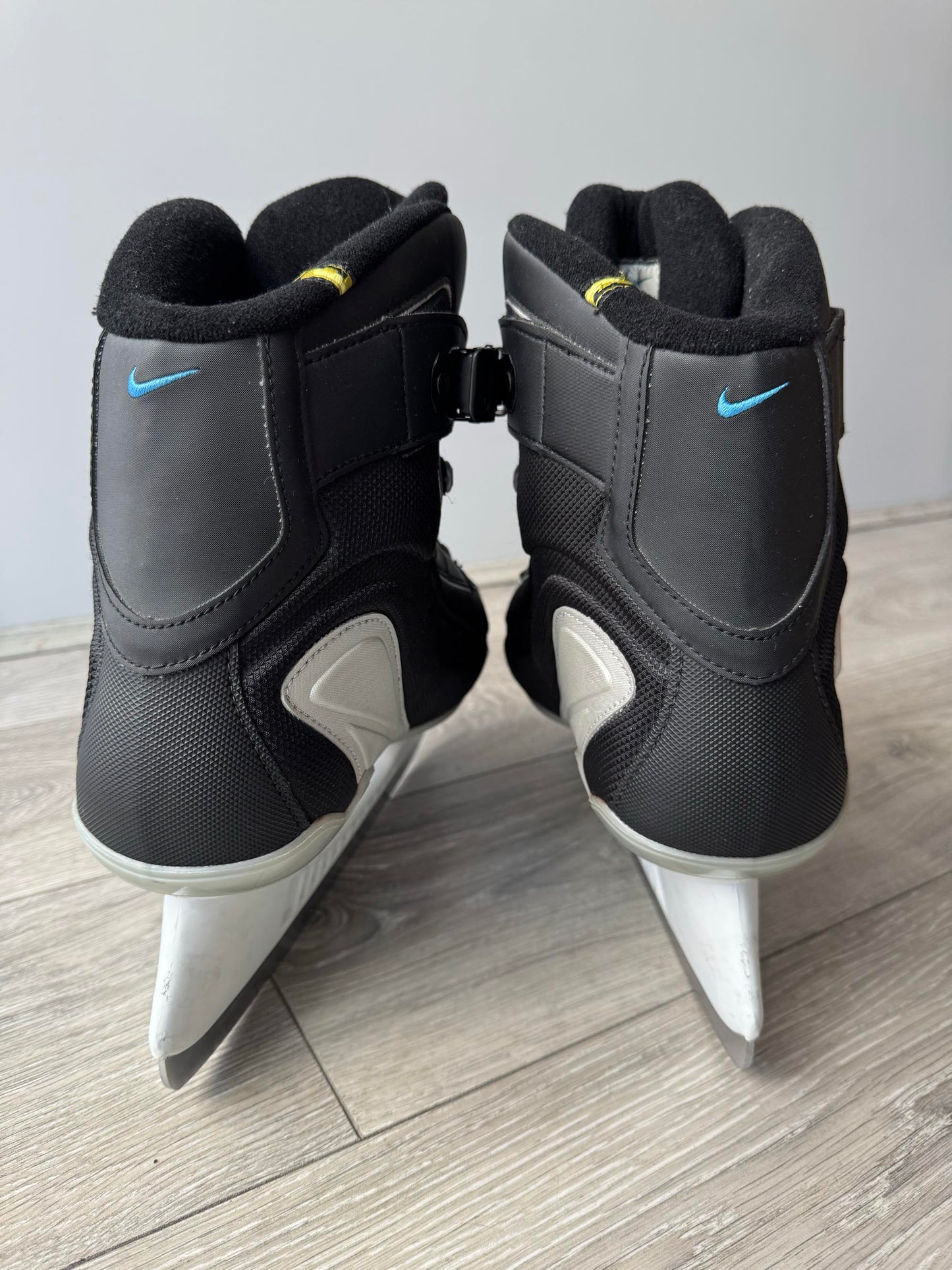 Nike NDorfin - UK 9