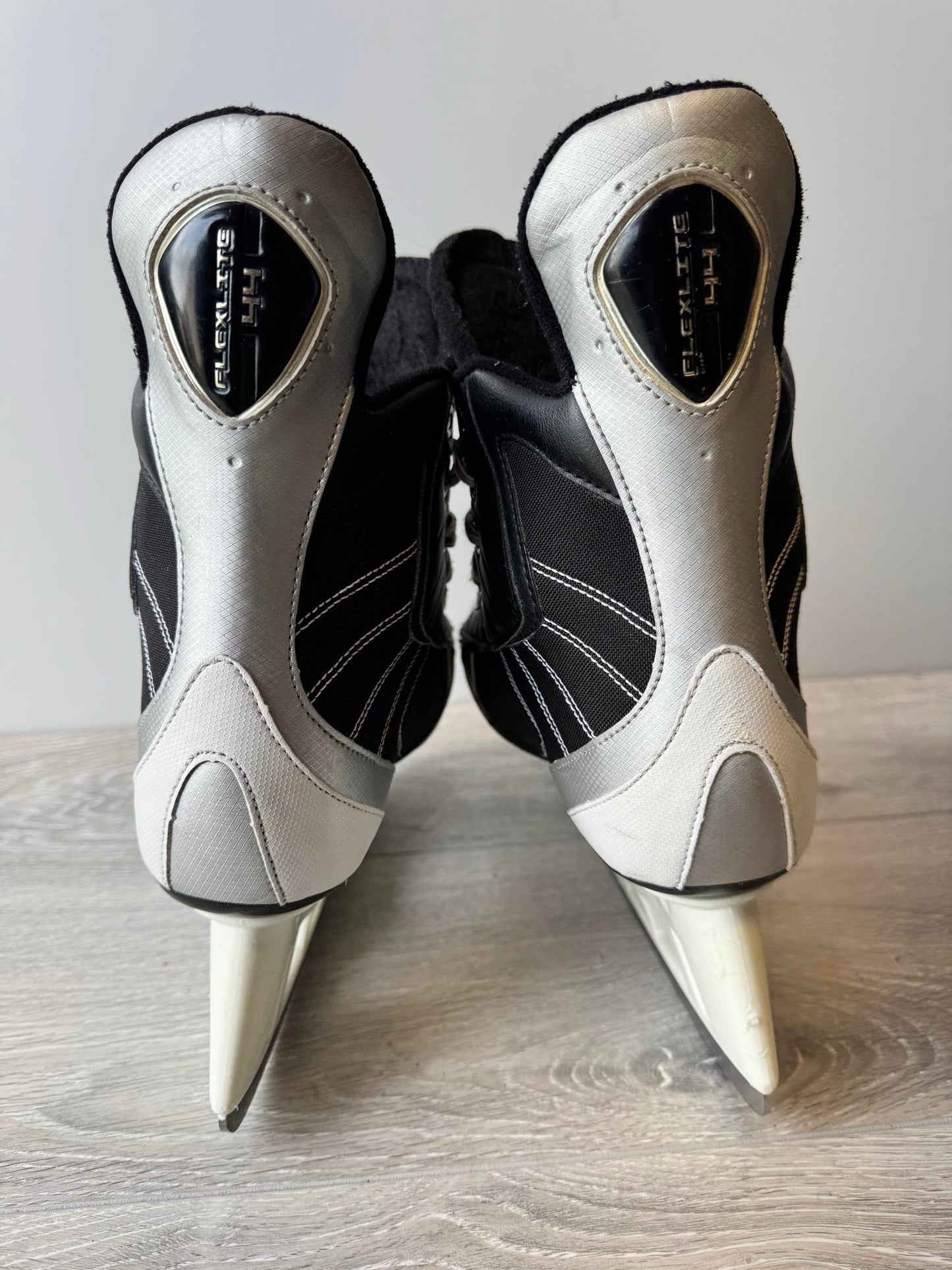 Flexlite 44 - UK 7.5