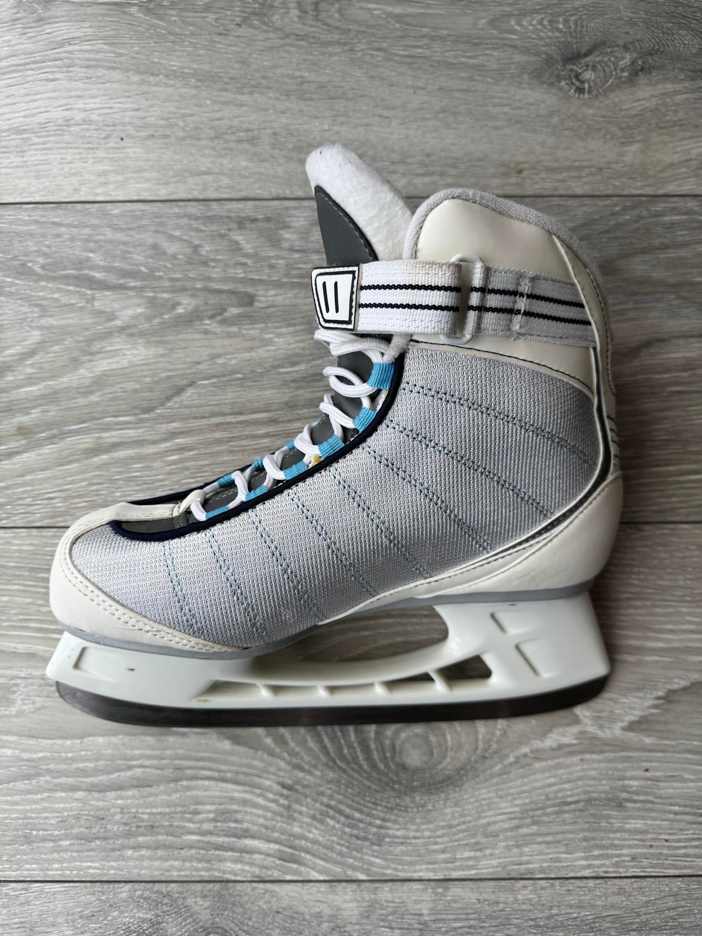 Flow - Womens - UK 6