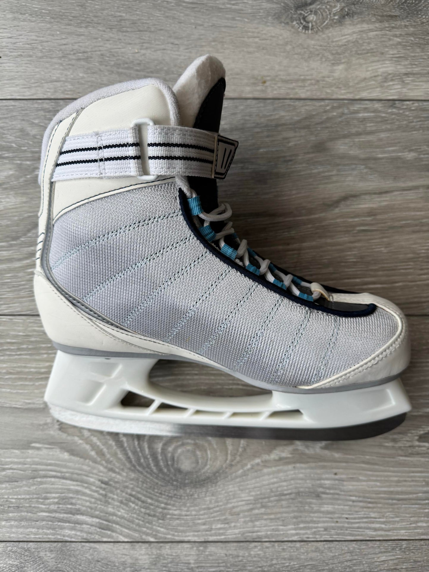 Flow - Womens - UK 6