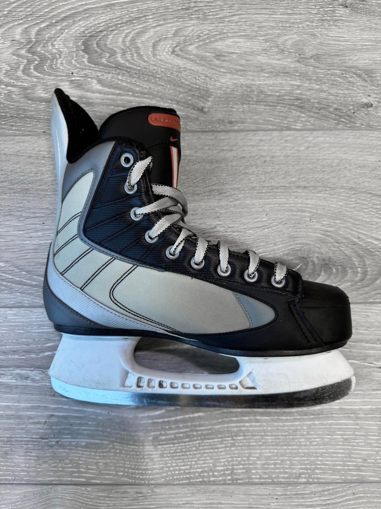 Flexlite 2 Red - UK 7.5